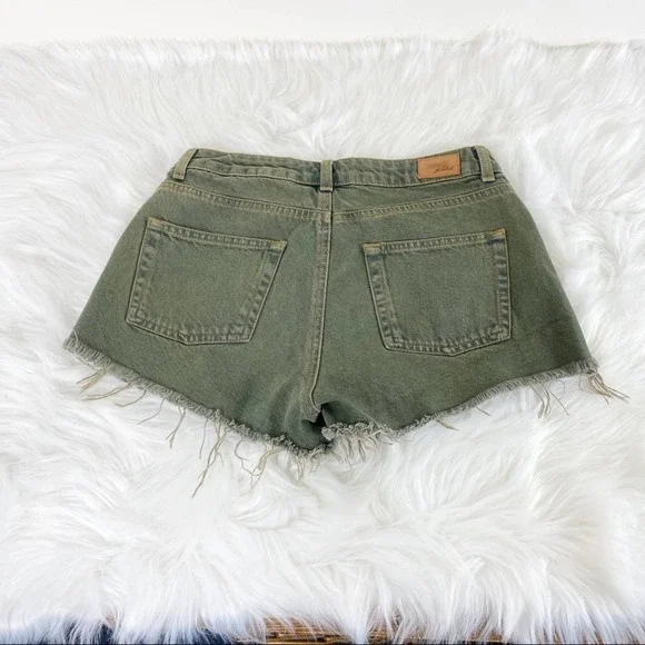 Subdued Vintage crop green Jean shorts 27 raw hem Summer Cute Stylish - Picture 6 of 8